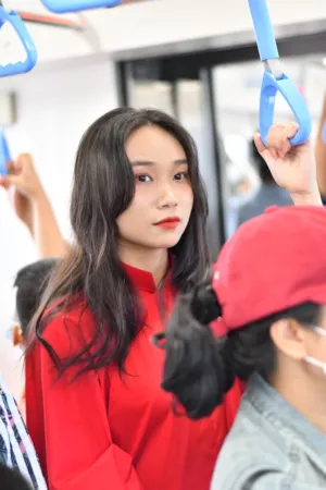 Red Commuter