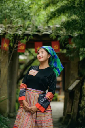 Traditional Vietnamese Dress