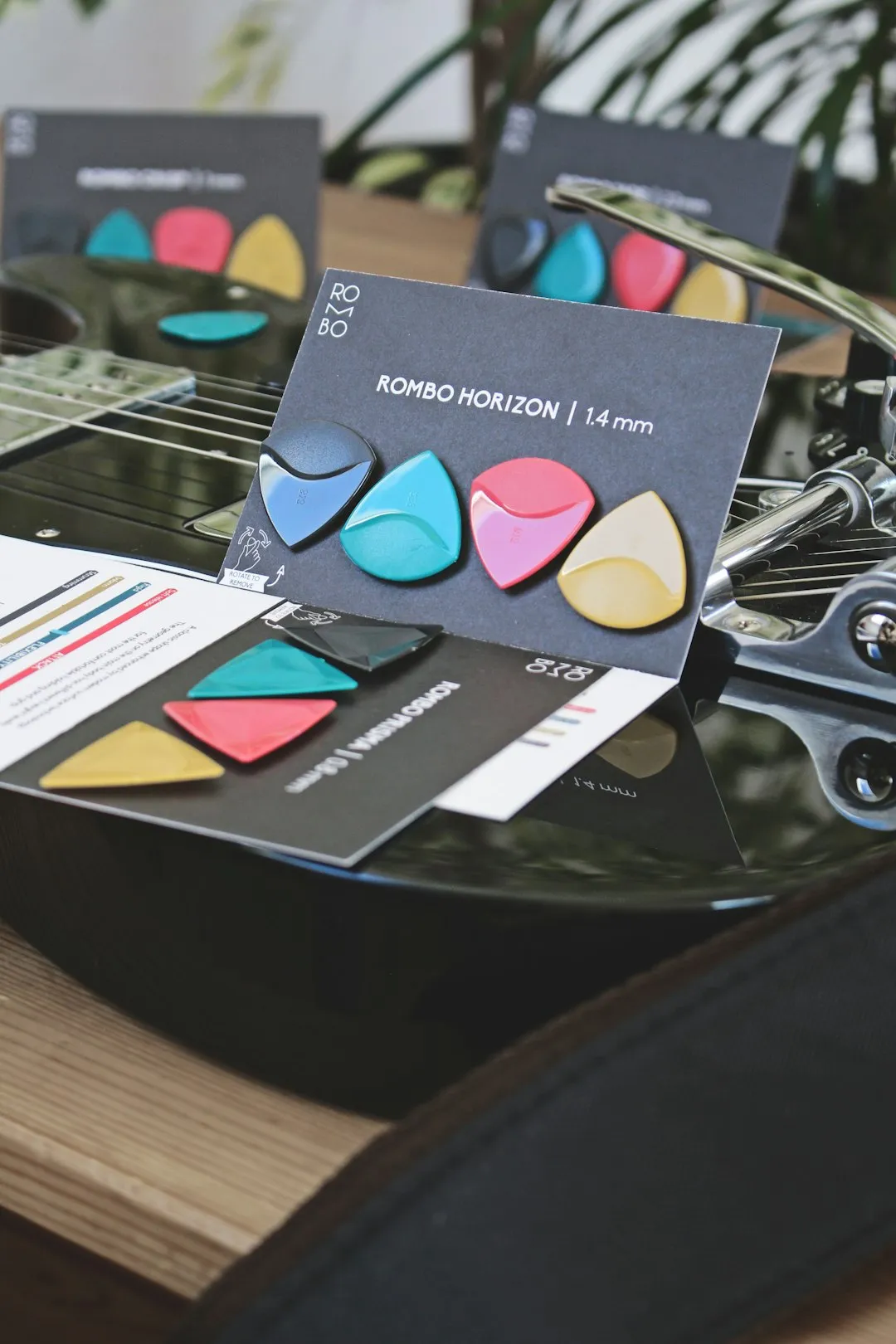 Rombo Horizon Guitar Picks