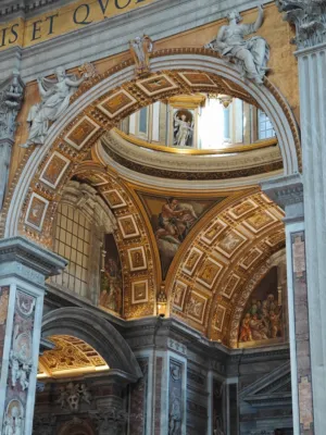 St. Peter'S Basilica Interior