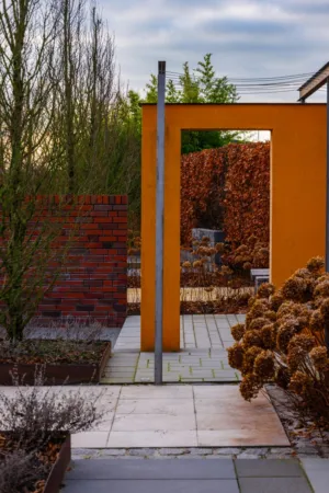 Modern Garden Entrance