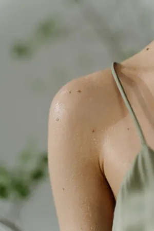 Sweaty Shoulder