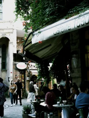 Café Life