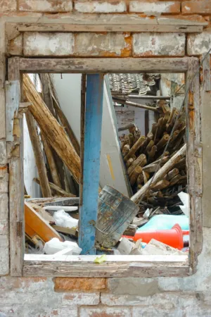 Decaying Window Frame