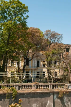 Abandoned Mansion