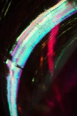 Iridescent Light Reflections