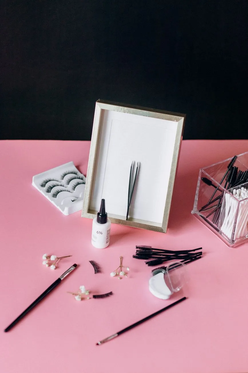 Makeup Tools And Accessories