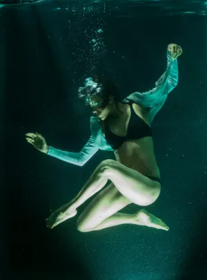 Underwater Dance