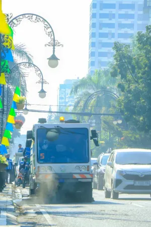 Urban Street Scene