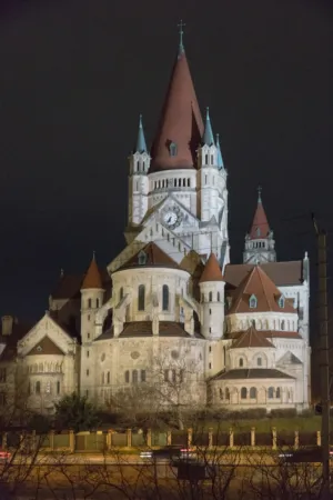 St. Stephen'S Cathedral At Night