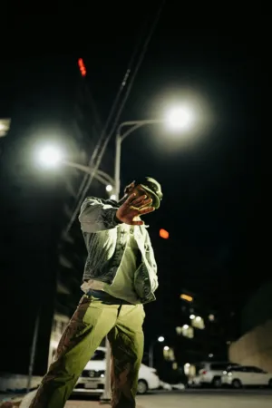 Night Street Dancer