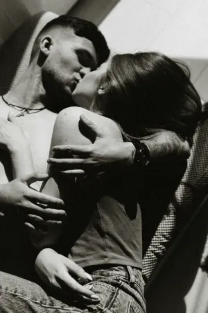 Romantic Kiss