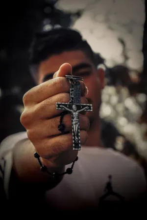 Cross