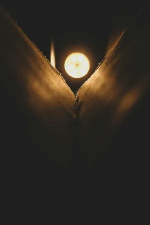 Light Through A Gap