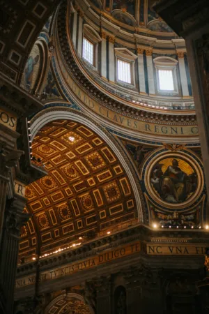 St. Peter'S Basilica Interior