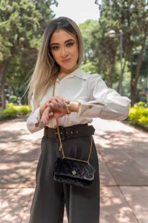 Elegant Street Style