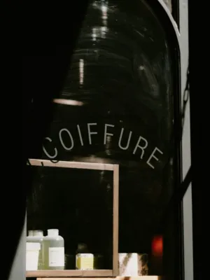Coiffure Storefront