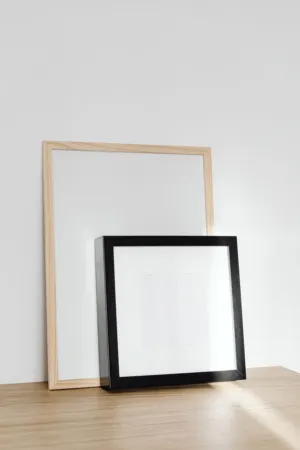 Minimalist Frames
