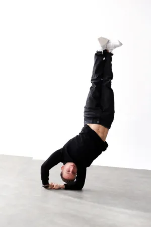 Handstand