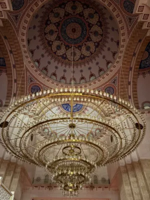 Grand Mosque Chandelier