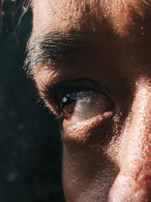 Sunlit Eye