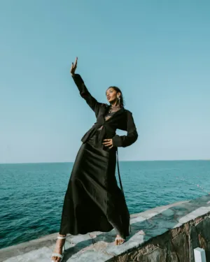 Elegant Coastal Pose