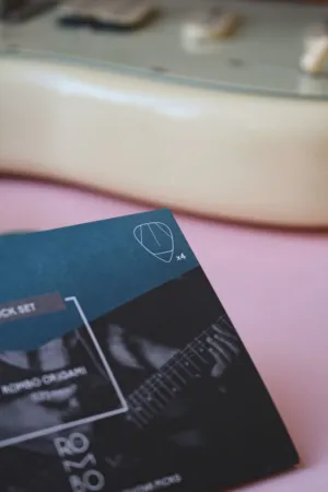 Guitar Pick Packaging