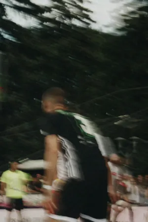 Blurry Runners