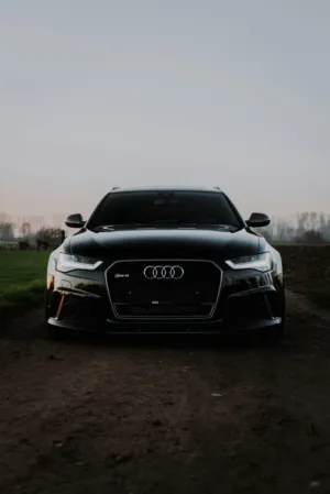 Black Audi Rs6