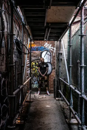 Urban Alleyway
