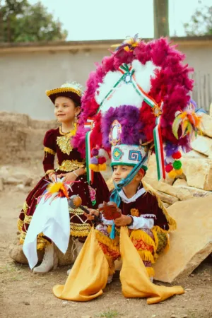 Children In Traditional Mexican Costumes