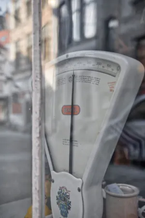 Vintage Scale