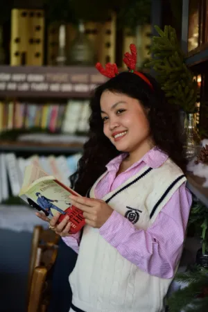 Christmas Bookworm