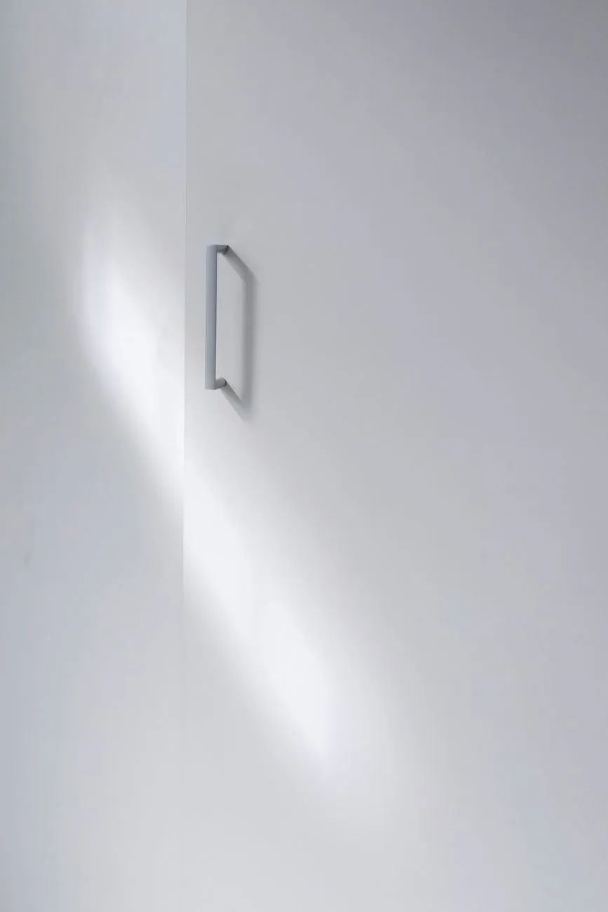 Minimalist Door Handle