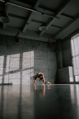 Modern Dance Studio