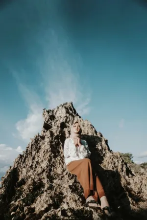 Rocky Outcrop Portrait