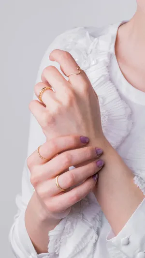 Elegant Hand Jewelry