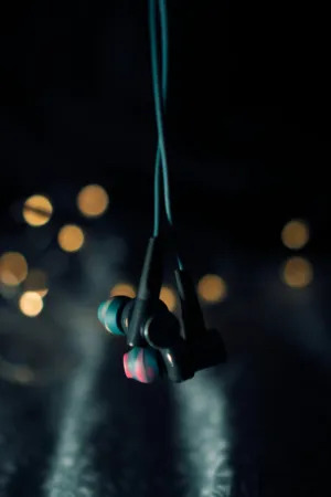 Earbuds In The Dark