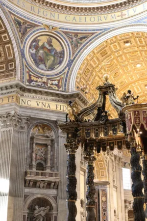 St. Peter'S Basilica Interior