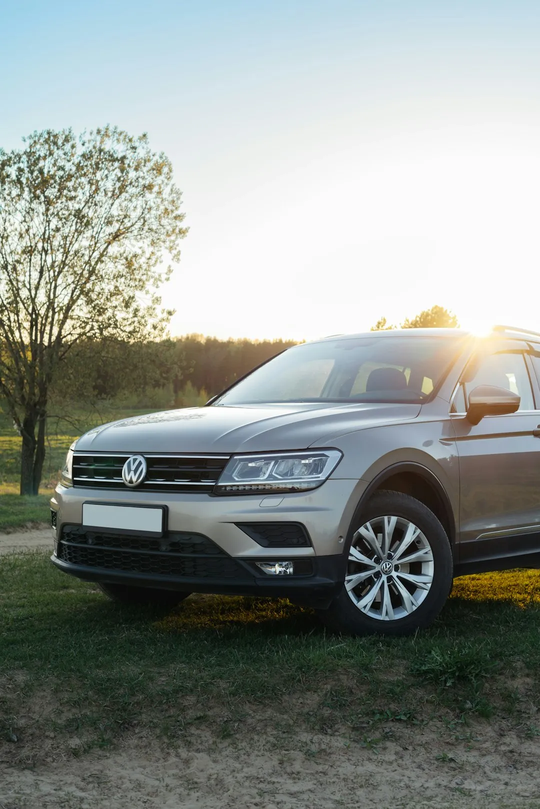 Volkswagen Suv In Sunset