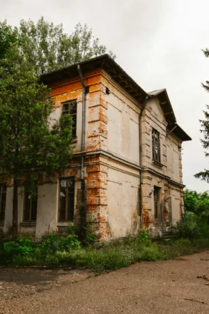 Abandoned Mansion