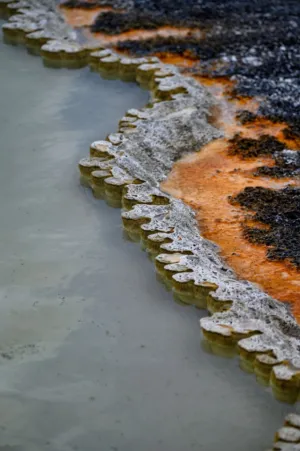 Hot Spring Edge