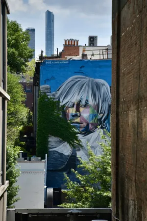 Urban Art And Cityscape