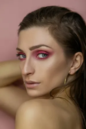 Pink Eye Makeup