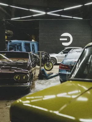 Vintage Car Garage