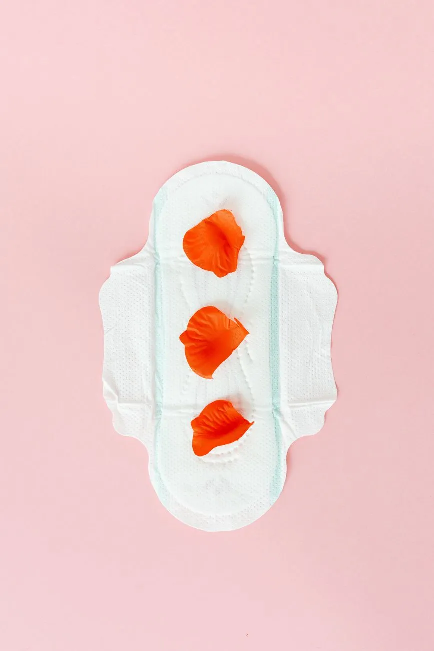 Sanitary Pad With Petals