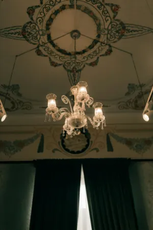 Luxurious Chandelier